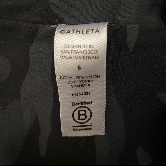Athleta Salutation Camo Jogger Small - Picture 9 of 11